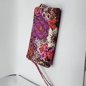 Vera Bradley flowered fabric wristlet